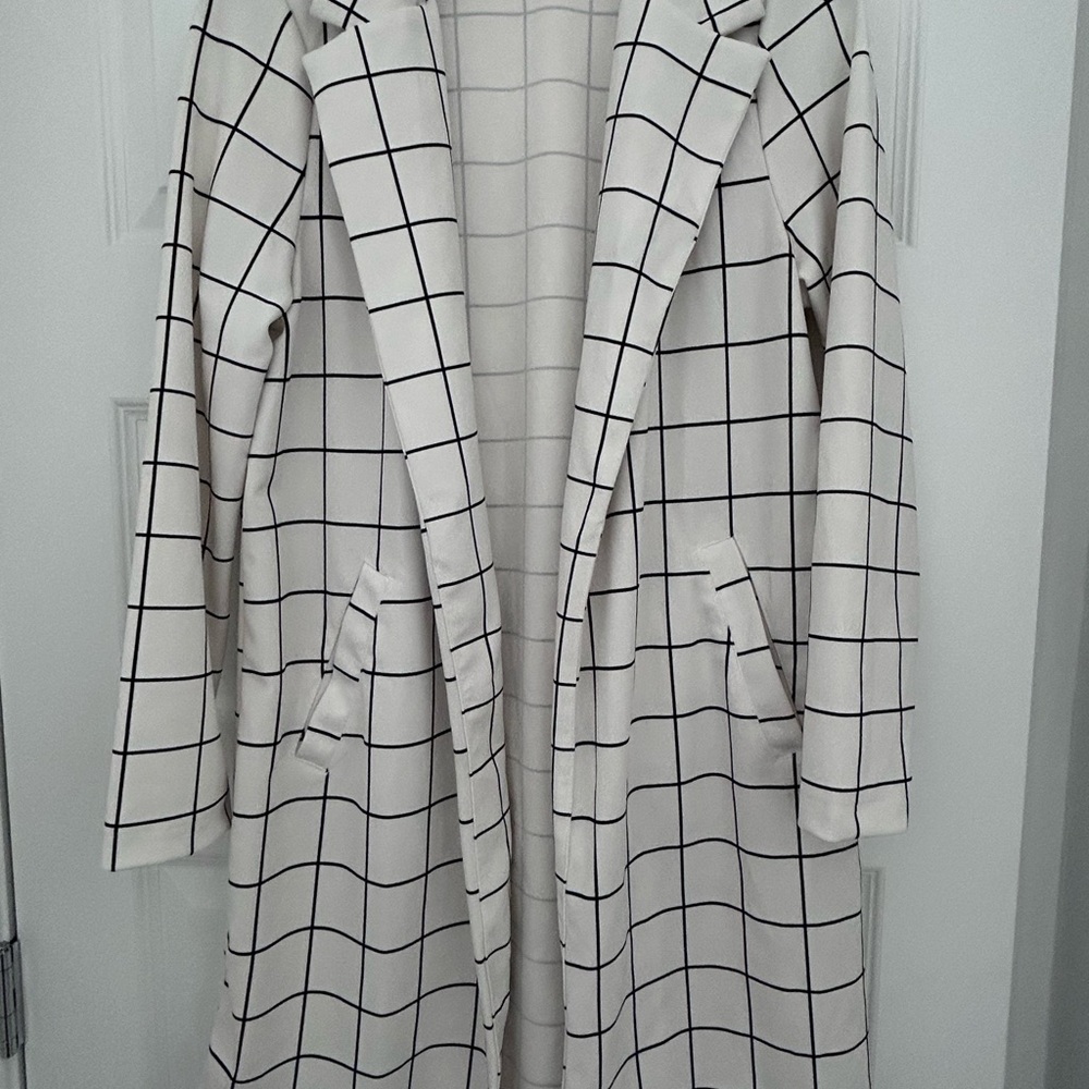 MELLODAY Cream and Black Grid Trench Coat